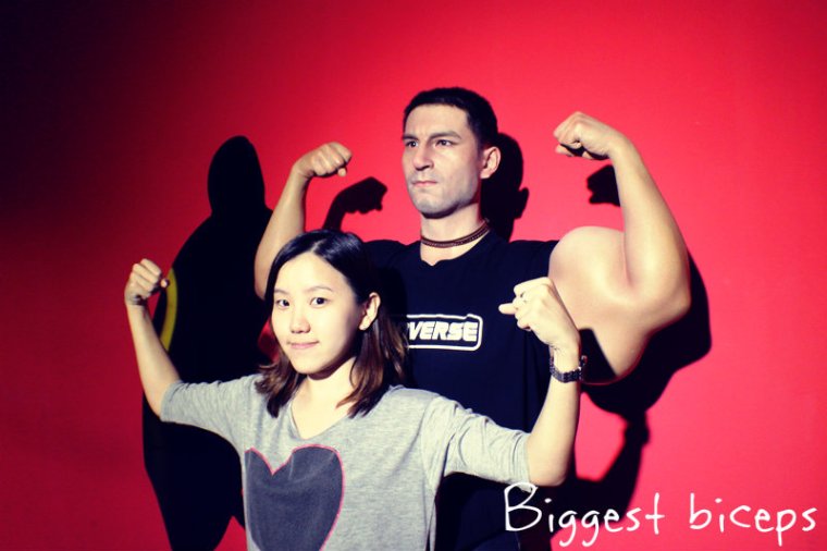 biggest biceps